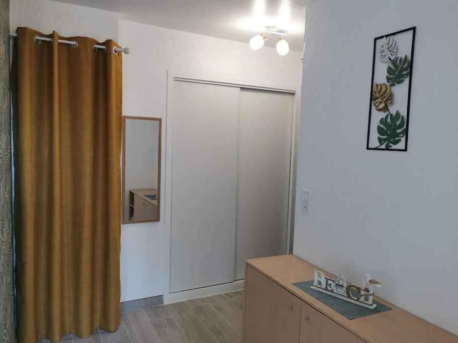 Appartement Acces Direct A La Plage Bernières-sur-Mer Extérieur photo